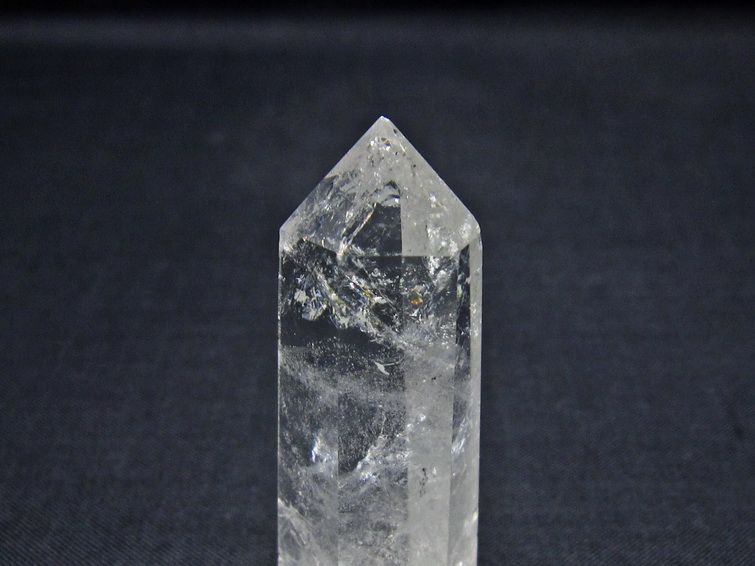 水晶 六角柱 ポイント 置物 一点物 142-10977