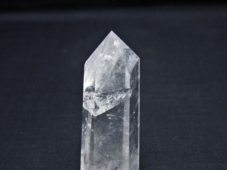 水晶 六角柱 ポイント 置物 一点物 142-10981