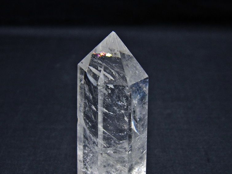 水晶 六角柱 ポイント 置物 一点物 142-11036