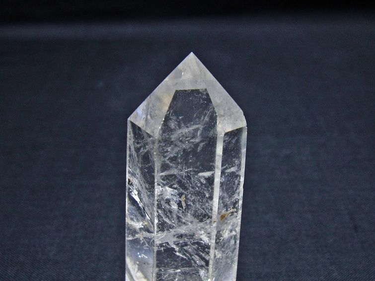 水晶 六角柱 ポイント 置物 一点物 142-11044
