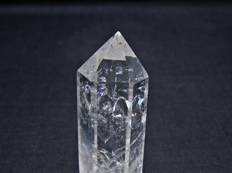 水晶 六角柱 ポイント 置物 一点物 142-11064