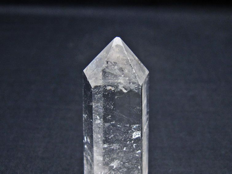 水晶 六角柱 ポイント 置物 一点物 142-11066