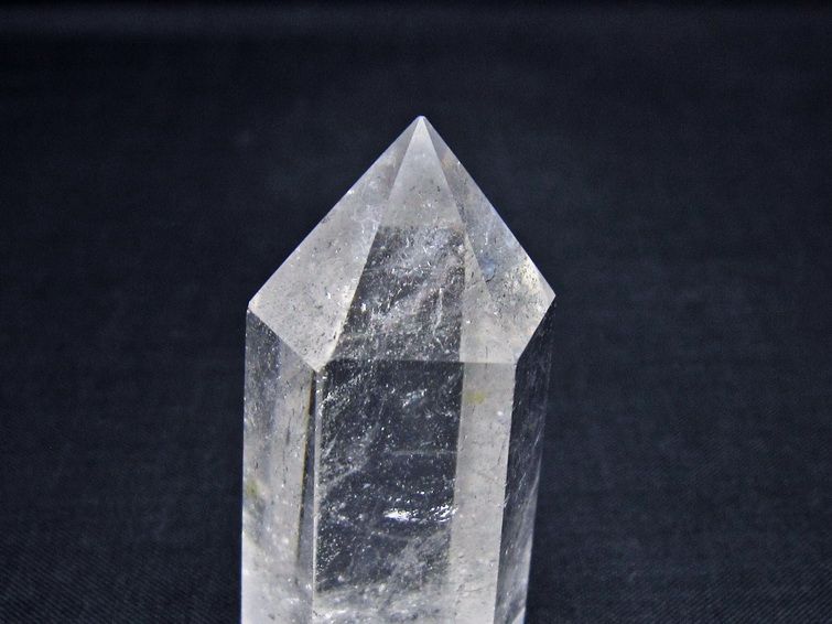 水晶 六角柱 ポイント 置物 一点物 142-11067