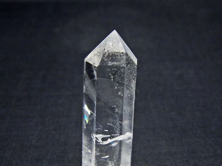 水晶 六角柱 ポイント 置物 一点物 142-11073