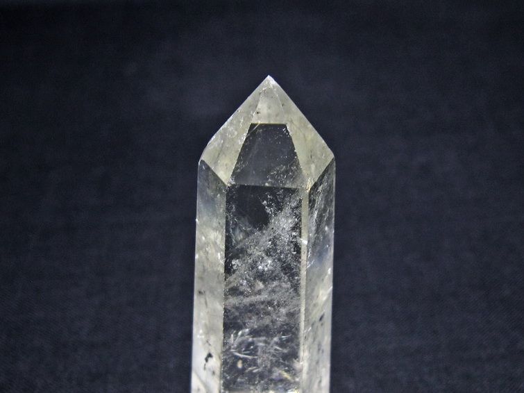 水晶 六角柱 ポイント 置物 一点物 142-11074