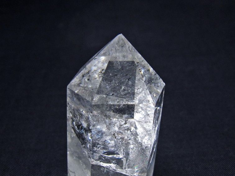 水晶 六角柱 ポイント 置物 一点物 142-11076