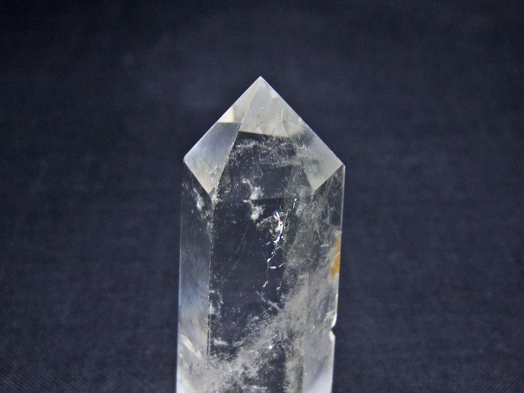水晶 六角柱 ポイント 置物 一点物 142-11095