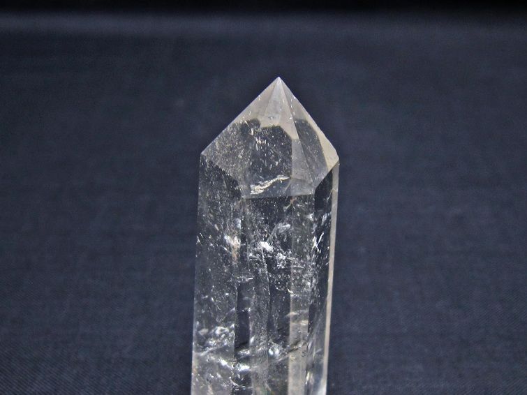水晶 六角柱 ポイント 置物 一点物 142-11097