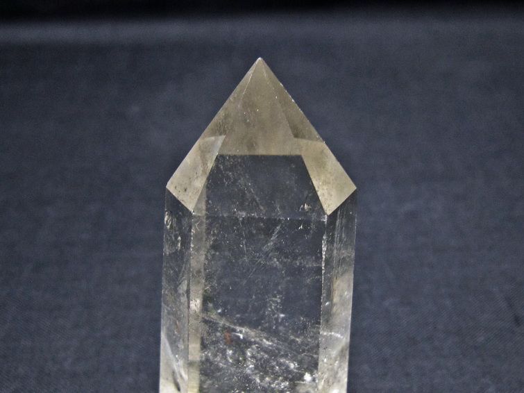 水晶 六角柱 ポイント 置物 一点物 142-11103