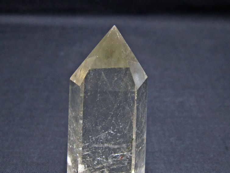 水晶 六角柱 ポイント 置物 一点物 142-11103