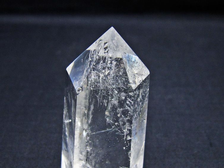 水晶 六角柱 ポイント 置物 一点物 142-11108