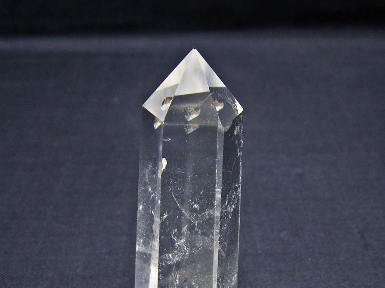 水晶 六角柱 ポイント 置物 一点物 142-11ポイント 置物 一点物 142