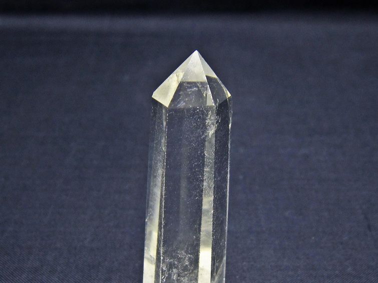 水晶 六角柱 ポイント 置物 一点物 142-11145