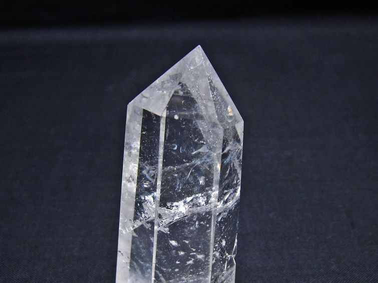 水晶 六角柱 ポイント 置物 一点物 142-11146