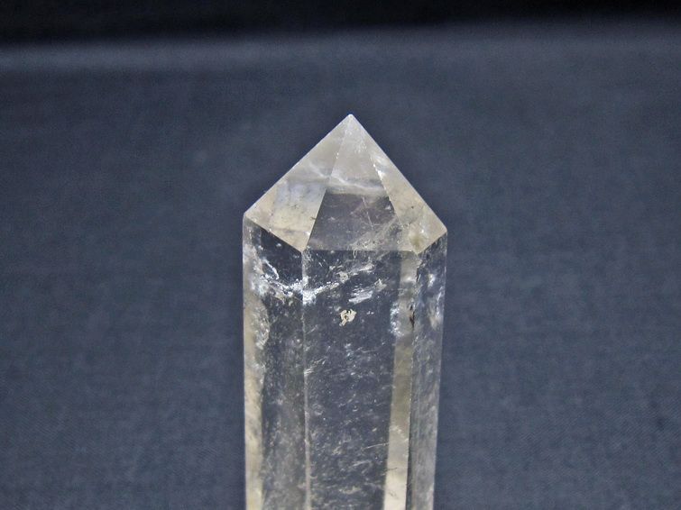 水晶 六角柱 ポイント 置物 一点物 142-11151