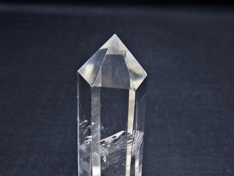 水晶 六角柱 ポイント 置物 一点物 142-11158