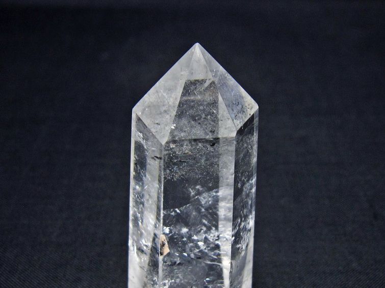 水晶 六角柱 ポイント 置物 一点物 142-11172