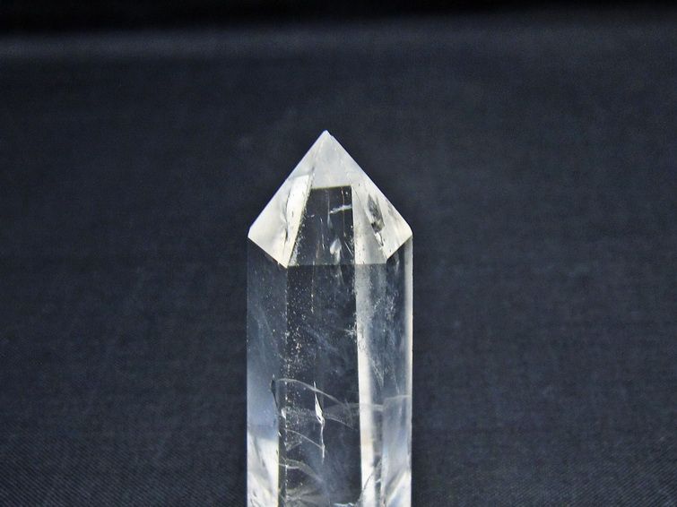水晶 六角柱 ポイント 置物 一点物 142-11183