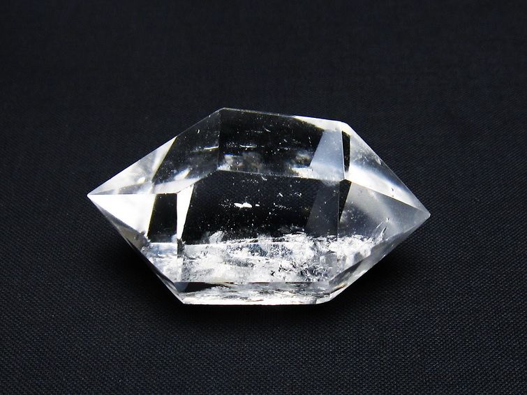 水晶 六角柱 ダブルポイント 一点物 142-8692
