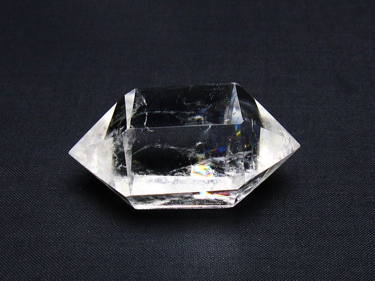 水晶 六角柱 ダブルポイント 虹入り 一点物 142-8711
