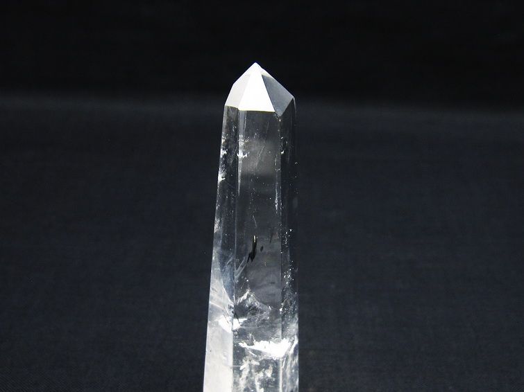 水晶 六角柱 水晶 ポイント 置物 原石 一点物 142-9523