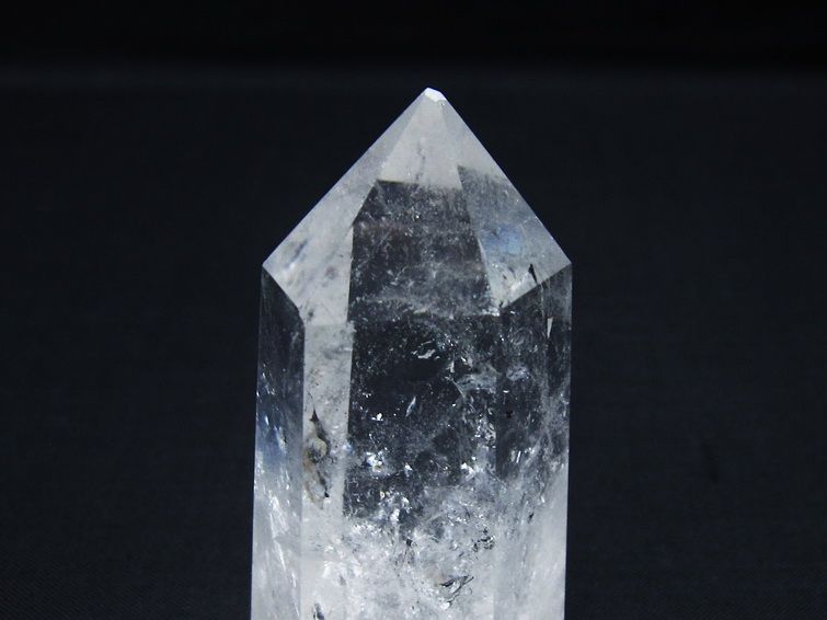 水晶 六角柱 ポイント 置物 一点物 142-9895