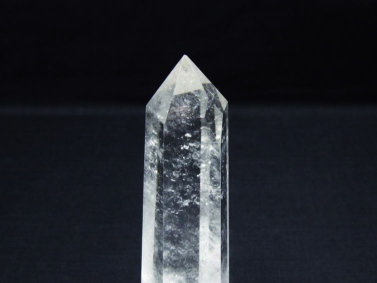 水晶 六角柱 ポイント 置物 一点物 142-9947