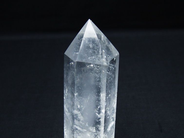 水晶 六角柱 ポイント 置物 一点物 142-9971