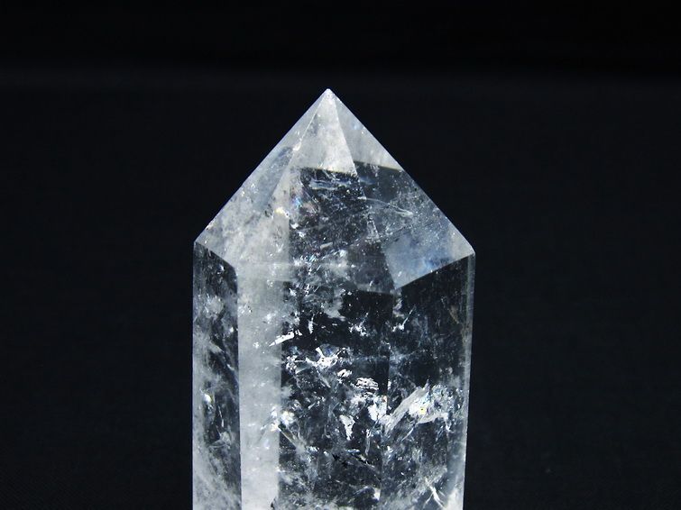 水晶 六角柱 ポイント 置物 一点物 142-9995