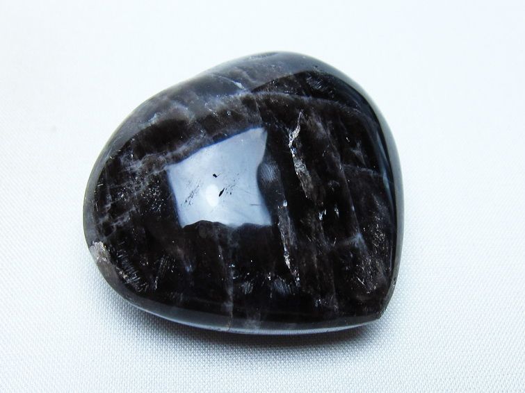 モリオン 置物 ハート 黒水晶 一点物 145-1920