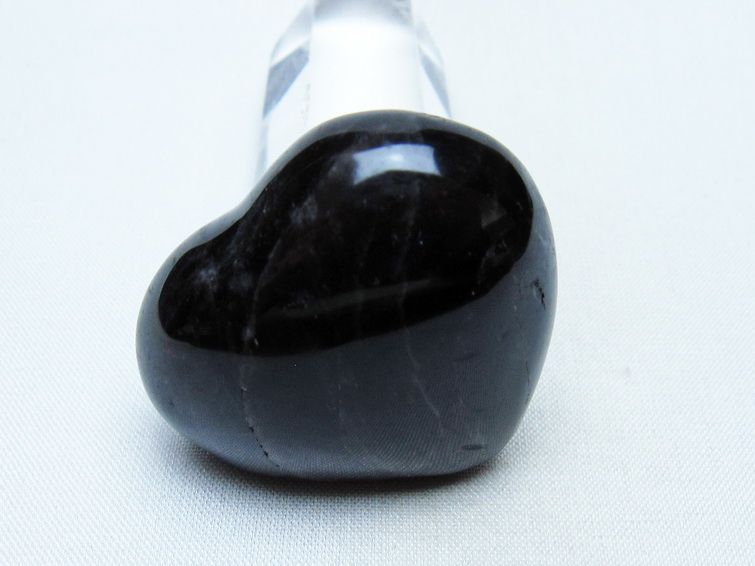 モリオン 置物 ハート 黒水晶 一点物 145-2076