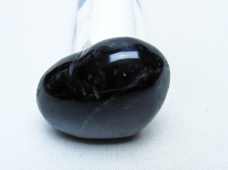 モリオン 置物 ハート 黒水晶 一点物 145-2085
