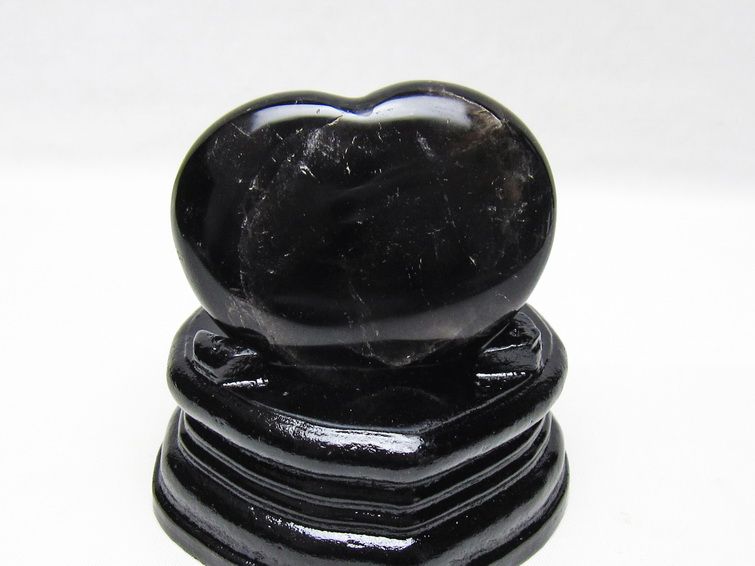 黒水晶モリオン天然石原石ツイン　木製台座つき　ハート モリオン（黒水晶）｜【最強の魔除け】原石・置物・ブレスレットの商品