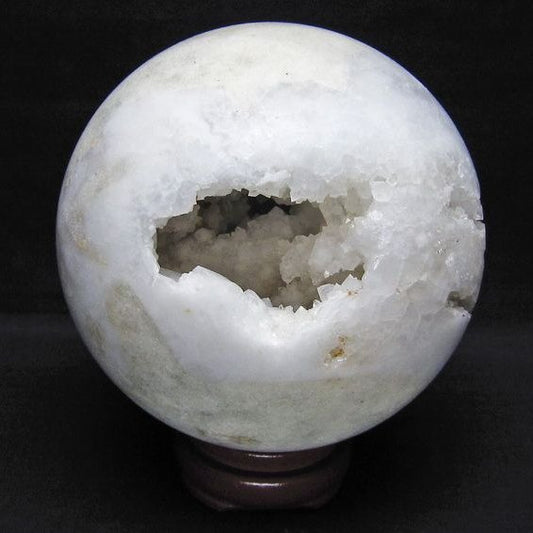 1.5Kg 水晶 ジオード 丸玉 120mm 笑口 置物 原石 一点物 151-10569