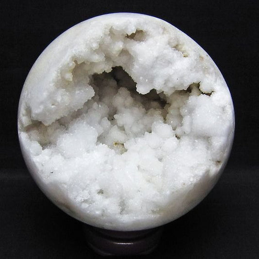 1.8Kg 水晶 ジオード 丸玉 135mm 笑口 置物 原石 一点物 151-10603