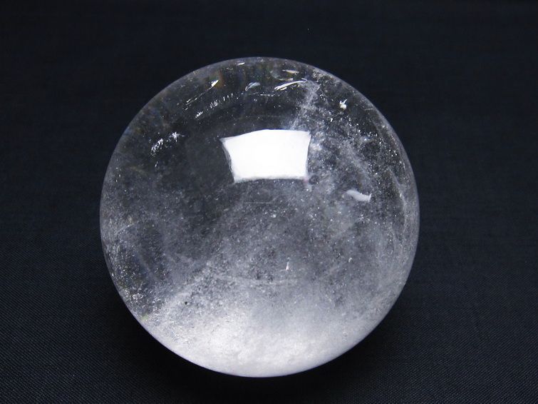 水晶玉 水晶 丸玉 スフィア 67mm 一点物 151-7140