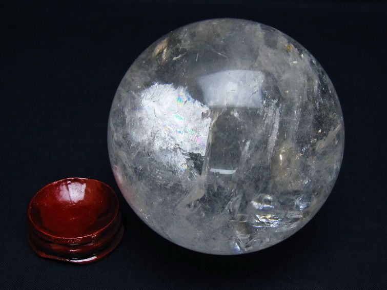水晶 丸玉 虹入り 79mm スフィア 置物 水晶玉 一点物 151-8714