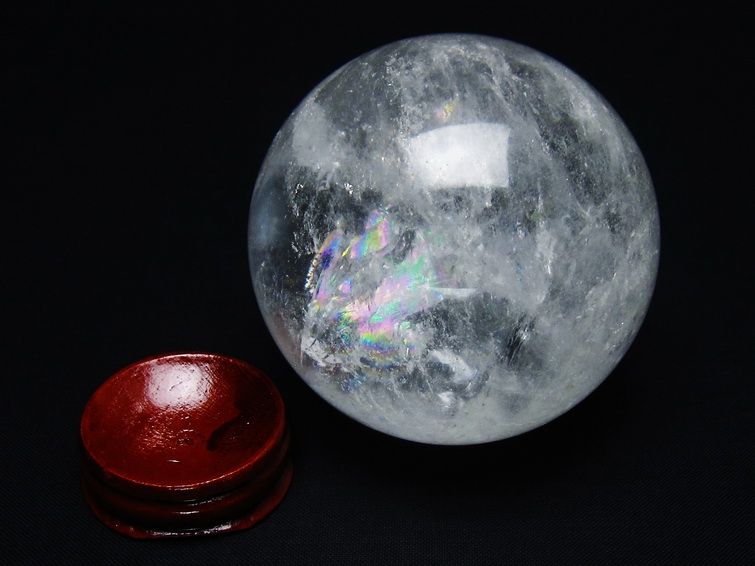 水晶 丸玉 虹入り 67mm スフィア 置物 水晶玉 一点物 151-8723