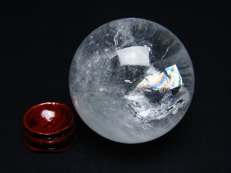 水晶 丸玉 虹入り 56mm スフィア 置物 水晶玉 一点物 151-8733 [sold out]