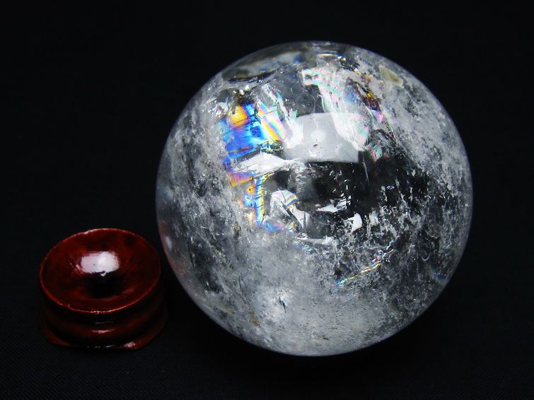 水晶 丸玉 虹入り 57mm スフィア 置物 水晶玉 一点物 151-8773
