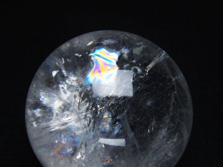水晶 丸玉 虹入り 56mm スフィア 置物 水晶玉 一点物 151-8790