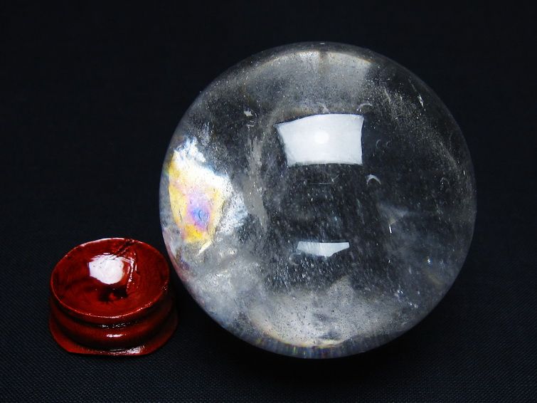 水晶 丸玉 虹入り 57mm スフィア 置物 水晶玉 一点物 151-8792