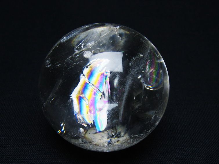 水晶 丸玉 虹入り 54mm スフィア 置物 水晶玉 一点物 151-8839