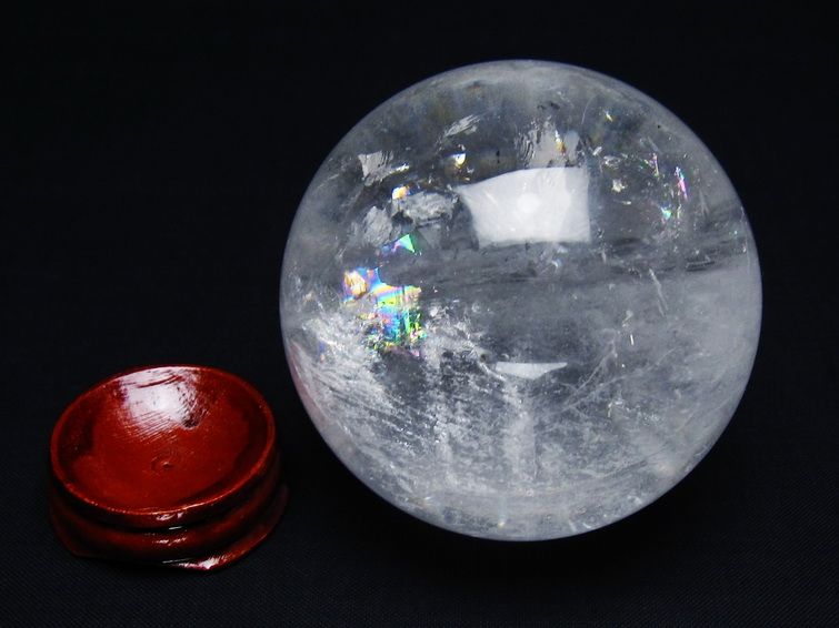 水晶 丸玉 虹入り 66mm スフィア 置物 水晶玉 一点物 151-8976