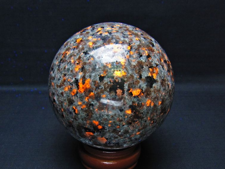 1.3Kg ユーパーライト 丸玉 100mm 一点物 151-9608