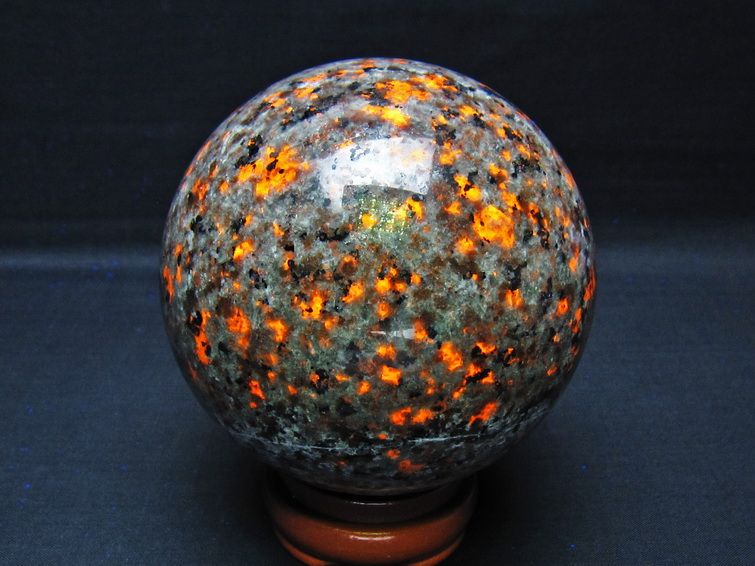 1.3Kg ユーパーライト 丸玉 100mm 一点物 151-9624