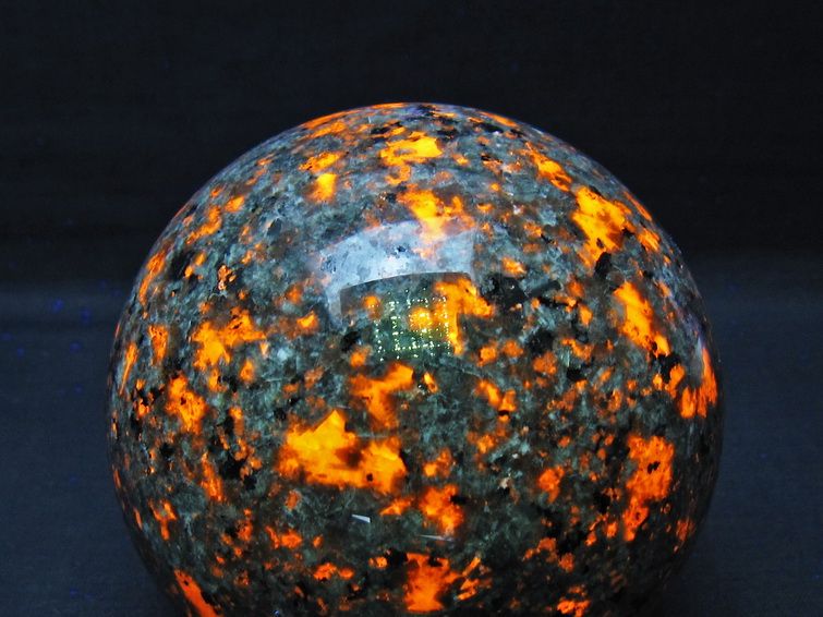 1.4Kg ユーパーライト 丸玉 100mm 一点物 151-9652