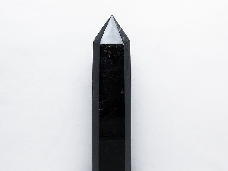 1.7Kg モリオン 黒水晶 六角柱 台座付属 一点物 152-3223