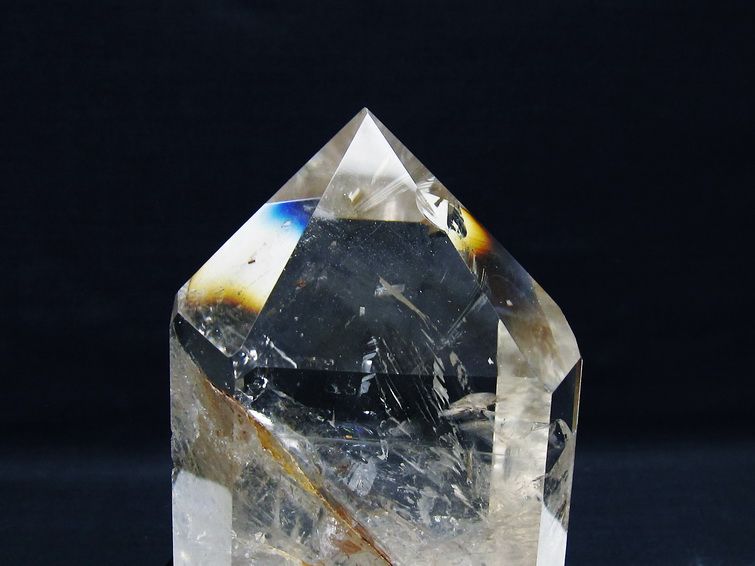 水晶 六角柱 水晶 ポイント 虹入り 台座付属 一点物 152-3809