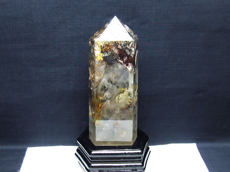 1.3Kg グリーンファントム 六角柱 台座付属 一点物 152-3883